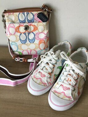 Y2K Coach Multicolor Scribble Crossbody Bag w/Hangtag and Sneakers Size 8M EUC